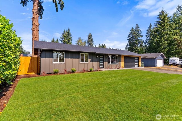 3277 Madrona Drive SE, Port Orchard, WA 98366