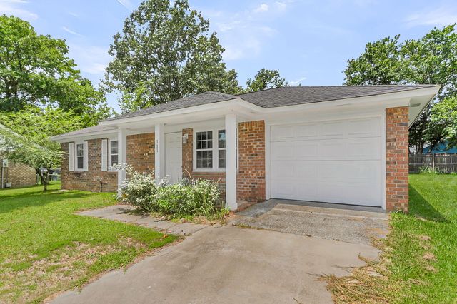111 Duncan Court, Summerville, SC 29486