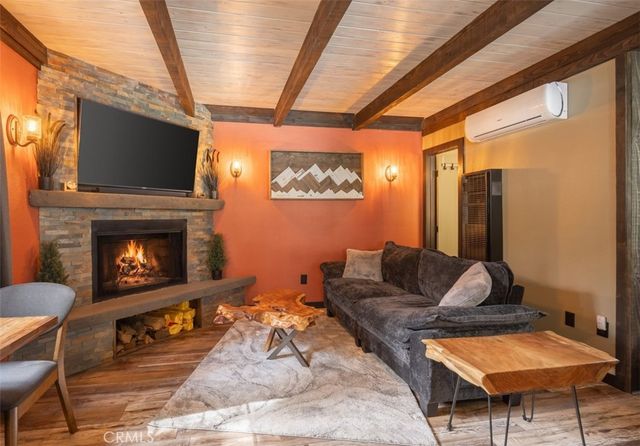 903 W Rainbow, Big Bear City, CA 92314