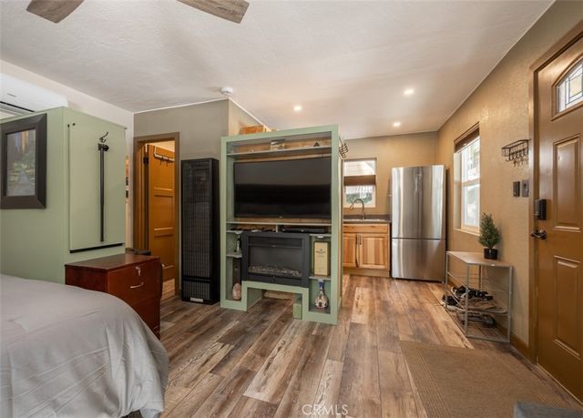 903 W Rainbow, Big Bear City, CA 92314