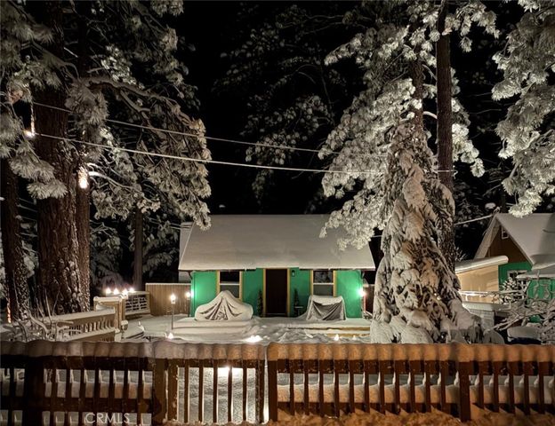 903 W Rainbow, Big Bear City, CA 92314