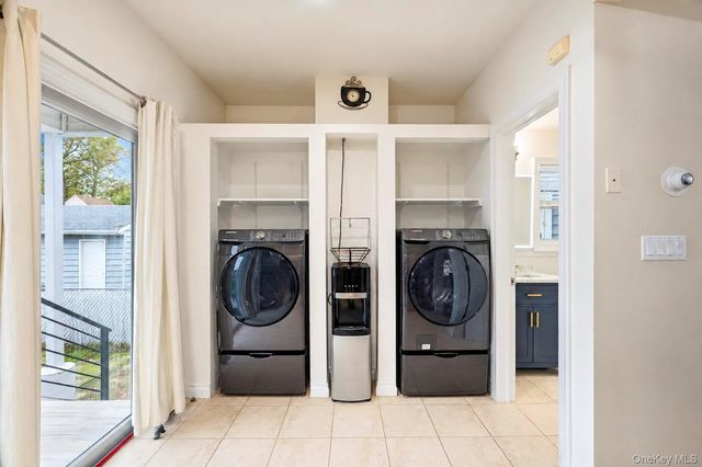 14 N 4th Street, New Hyde Park, NY 11040
