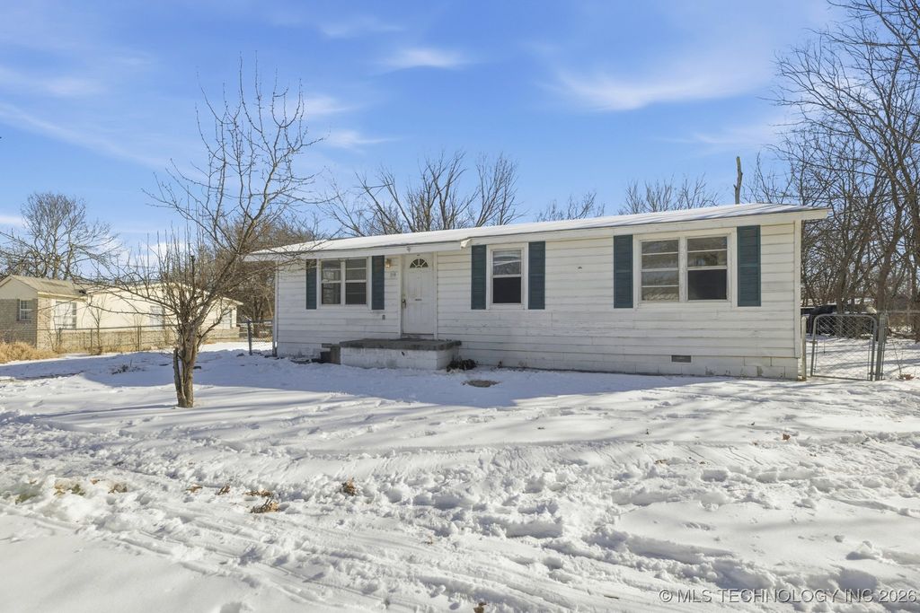 219 S Ash Street, Kellyville, OK 74039