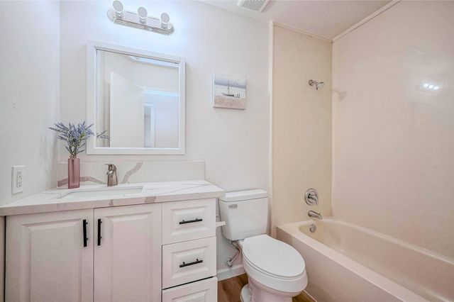 18211 Dinner Creek Drive, Katy, TX 77449