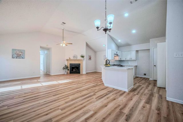 18211 Dinner Creek Drive, Katy, TX 77449