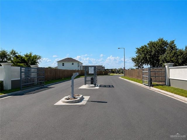 209 Rafael Drive, San Juan, TX 78589