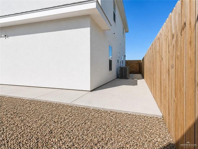 209 Rafael Drive, San Juan, TX 78589