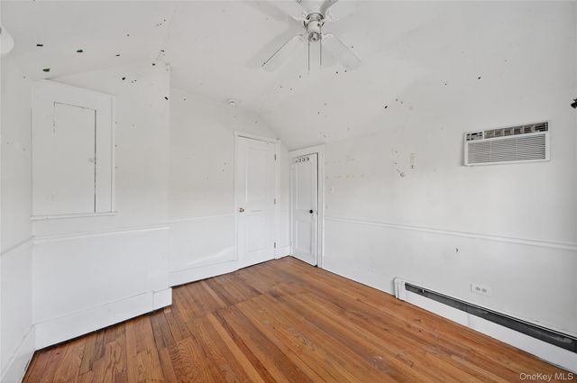 32 Quaker Hill Road, Monroe, NY 10950