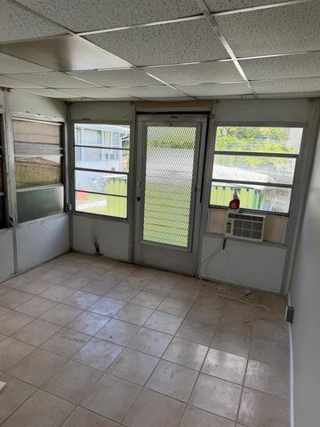 1670 SW 85th Avenue, Davie, FL 33324