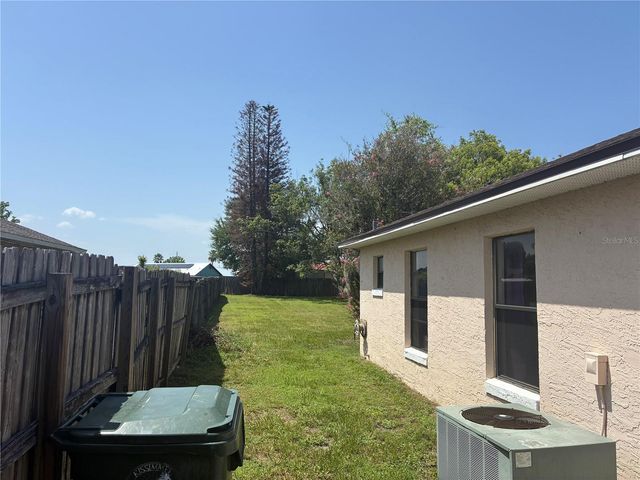 2704 KENDALL AVENUE, Kissimmee, FL 34744