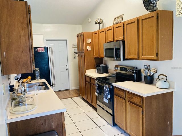 2704 KENDALL AVENUE, Kissimmee, FL 34744