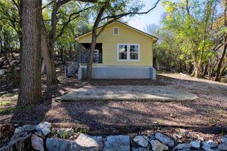 835 Old Ranch Road 12, San Marcos, TX 78666