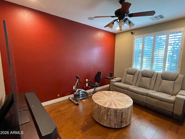 4730 S Platinum Court, Chandler, AZ 85248