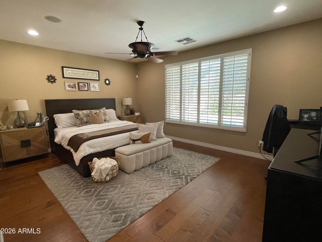 4730 S Platinum Court, Chandler, AZ 85248