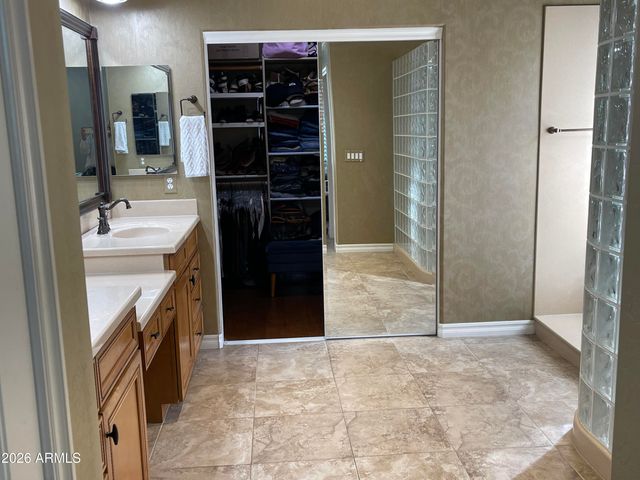 4730 S Platinum Court, Chandler, AZ 85248