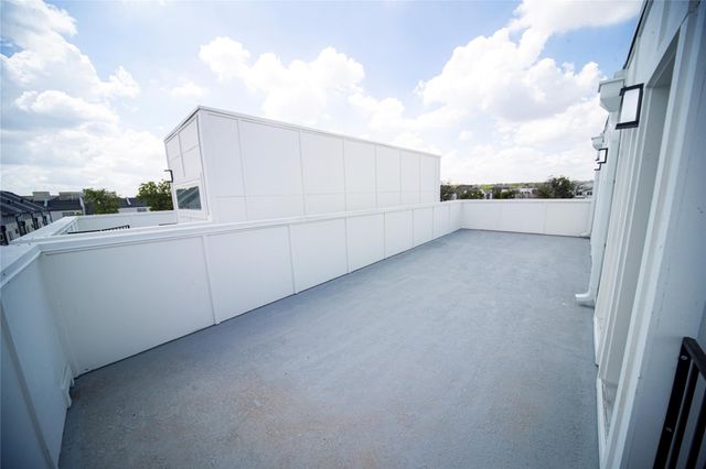 236 Urbane Crest Drive, Fort Worth, TX 76107
