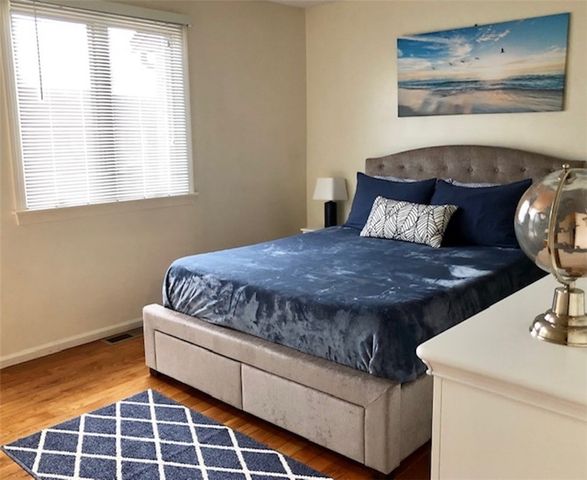 226 Goddard Row, Newport, RI 02840