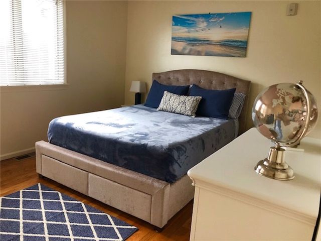 226 Goddard Row, Newport, RI 02840