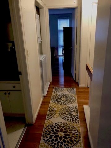 226 Goddard Row, Newport, RI 02840