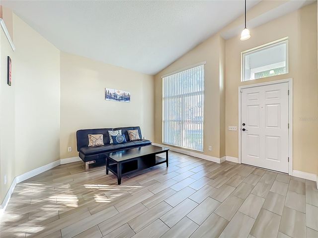 9244 BEAVER COVE, Apopka, FL 32703