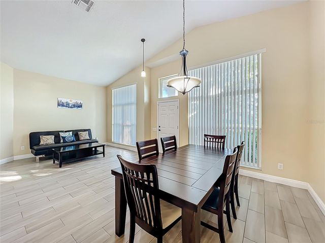 9244 BEAVER COVE, Apopka, FL 32703