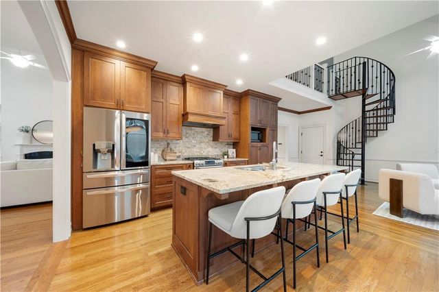 261 Powers Park Way NE, Marietta, GA 30067