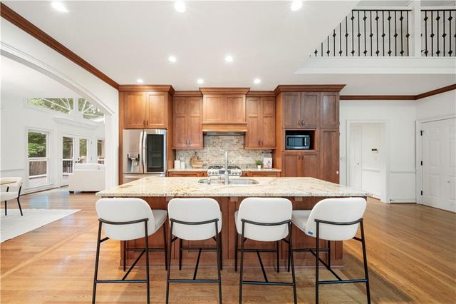 261 Powers Park Way NE, Marietta, GA 30067