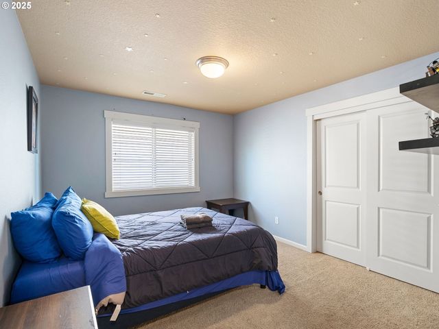 15485 Sw WILLAMETTE VALLEY Ct, Beaverton, OR 97007