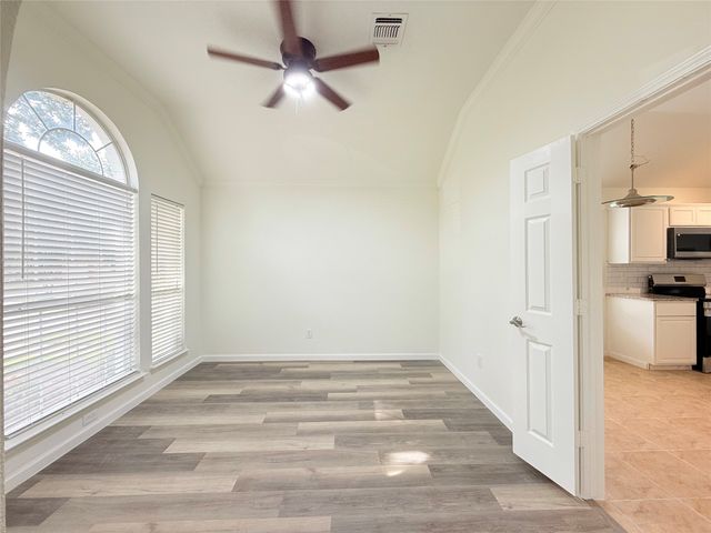 7960 Salmon Run Way, Fort Worth, TX 76137