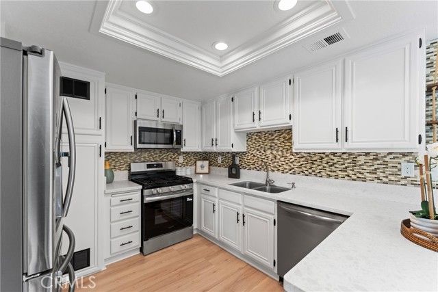 21208 Gladiolos Way, Lake Forest (el Toro), CA 92630