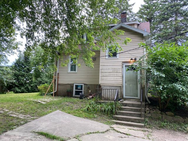 34069 N Hainesville Road, Round Lake, IL 60073
