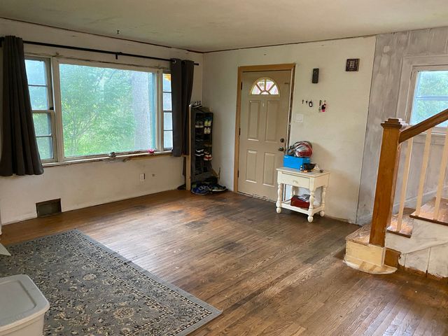 34069 N Hainesville Road, Round Lake, IL 60073