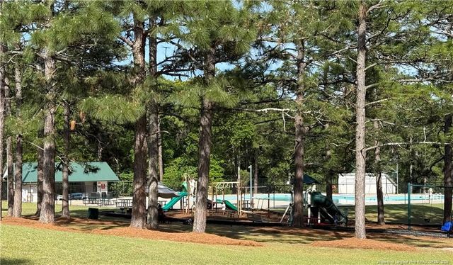 96 Lotus Lane, Sanford, NC 27332