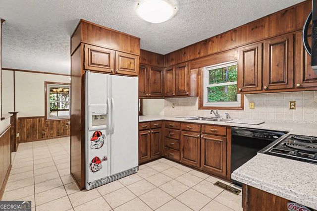 1373 Fernwood Court, Villa Rica, GA 30180
