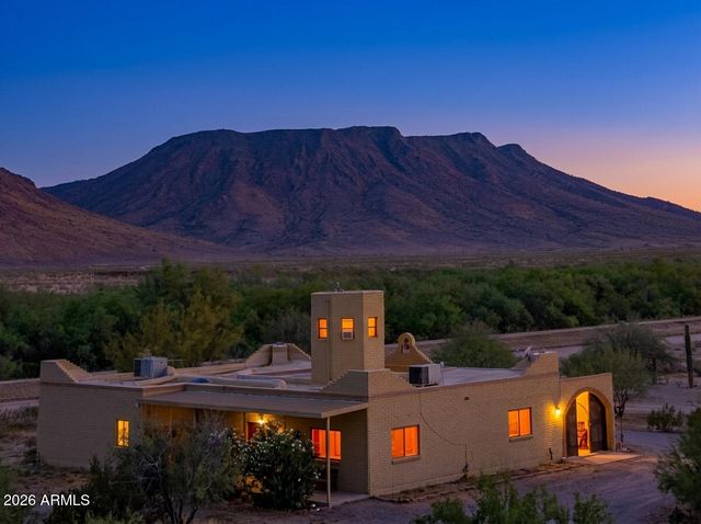 9033 S 545TH Avenue, Tonopah, AZ 85354