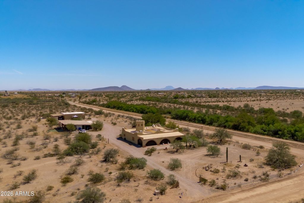 Image 58 of property listing at 9033 S 545TH Avenue, Tonopah, AZ 85354