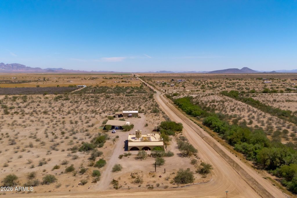 Image 61 of property listing at 9033 S 545TH Avenue, Tonopah, AZ 85354
