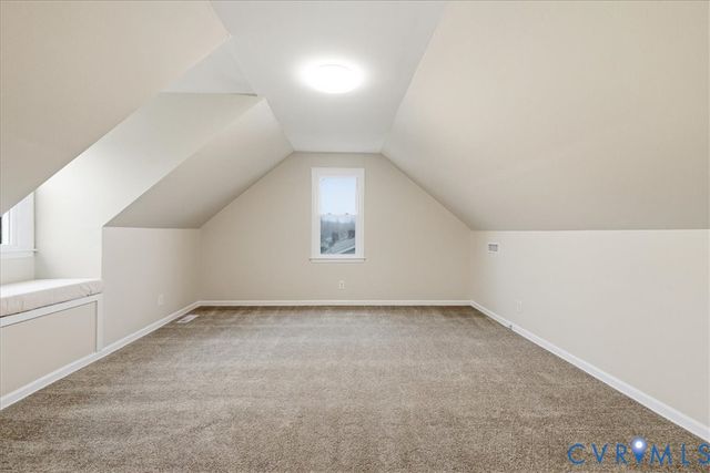 11405 Temple Dr, Petersburg, VA 23805