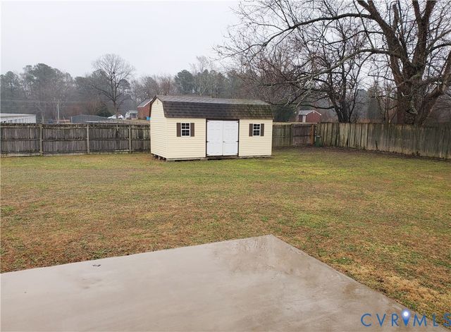 11405 Temple Dr, Petersburg, VA 23805