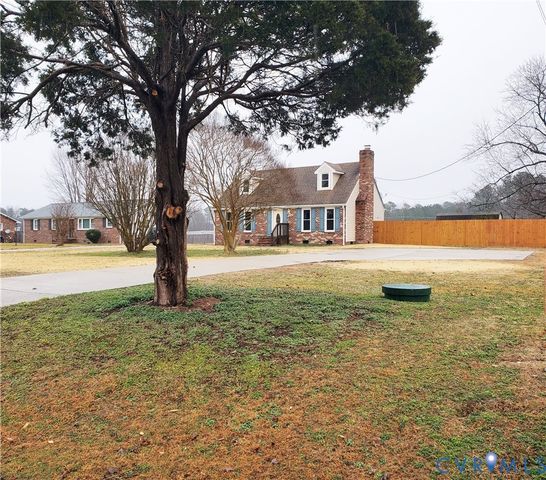 11405 Temple Dr, Petersburg, VA 23805