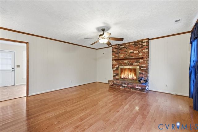 11405 Temple Dr, Petersburg, VA 23805