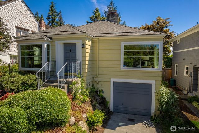 4335 NE 42nd Street, Seattle, WA 98105