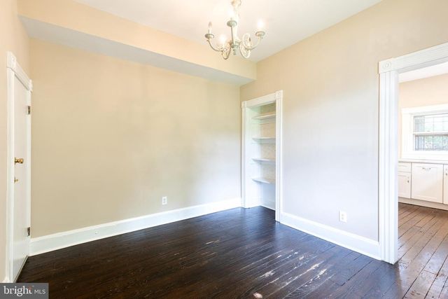 806 HOMESTEAD ST, Baltimore, MD 21218