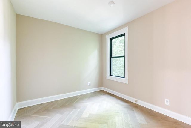 806 HOMESTEAD ST, Baltimore, MD 21218