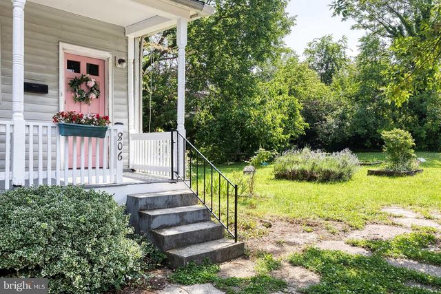 806 HOMESTEAD ST, Baltimore, MD 21218