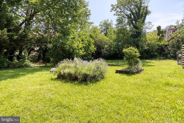 806 HOMESTEAD ST, Baltimore, MD 21218