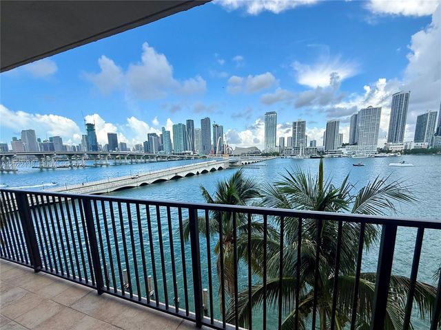 801 N Venetian Dr 408, Miami, FL 33139