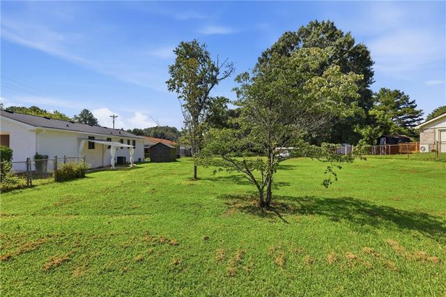 5734 Hill Road, Powder Springs, GA 30127