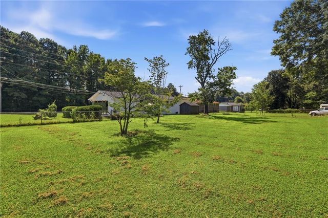 5734 Hill Road, Powder Springs, GA 30127