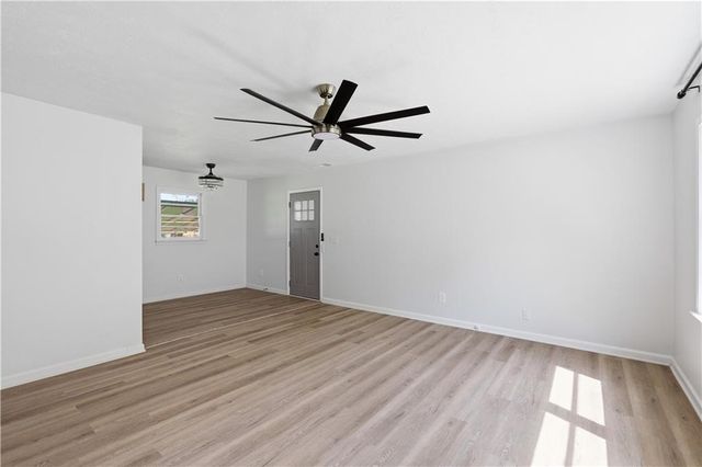 5734 Hill Road, Powder Springs, GA 30127